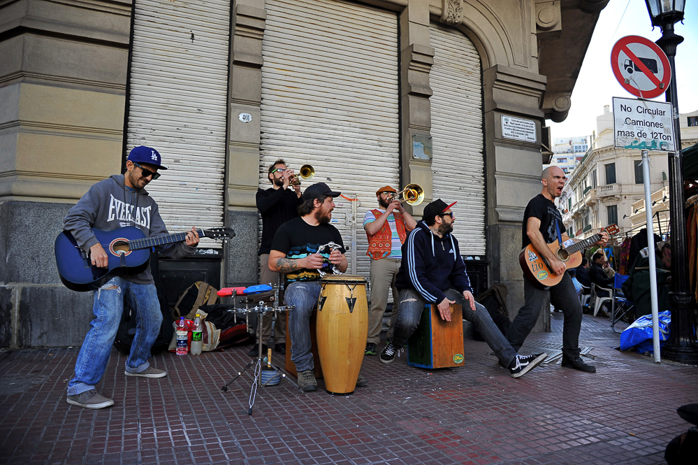 Buenos Aires - San Telmo - Toni Montaña Live